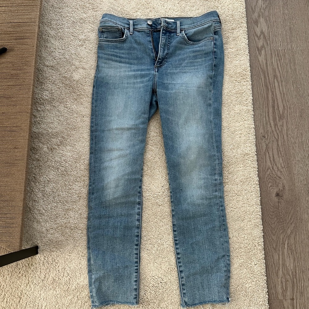 Aritzia Mid Rise Skinny